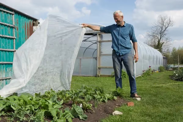 Covers – fleece, mesh and netting